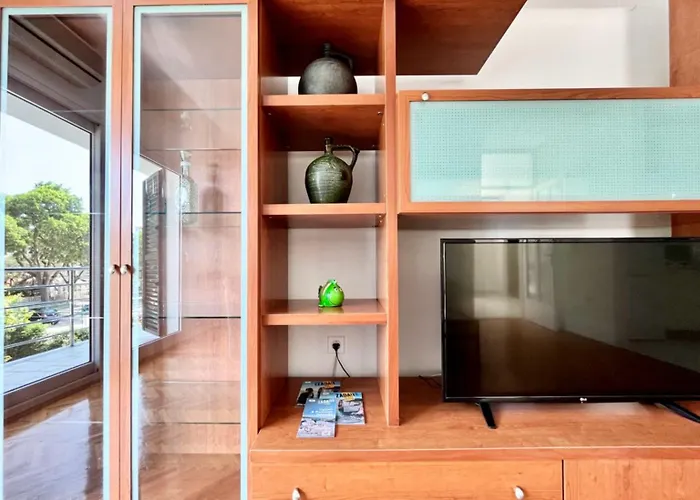 Apartment Lemon Tree