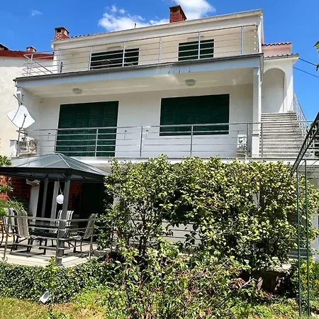Lemon Tree Apartman